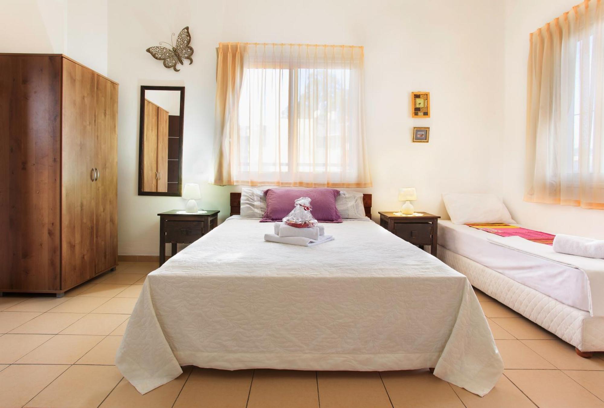 Hotel Loui Talpiot Хайфа Екстериор снимка