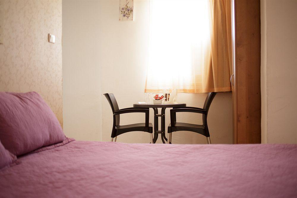 Hotel Loui Talpiot Хайфа Екстериор снимка
